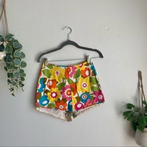 Vintage Hawaii 70’s floral shorts